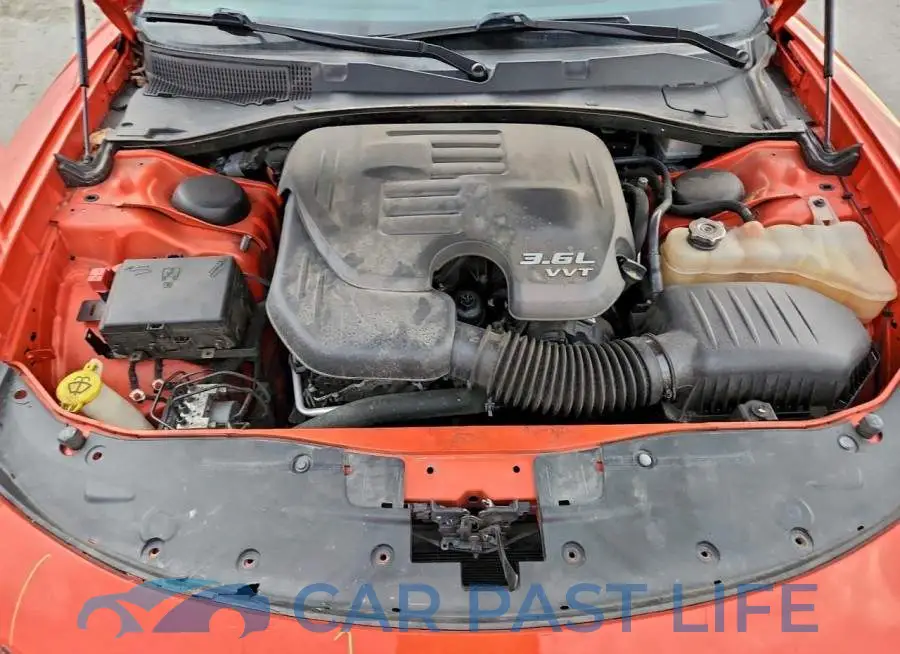 2C3CDXBG4HH581549# 11