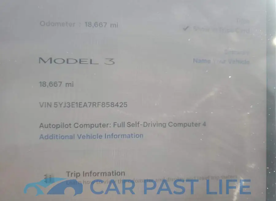 5YJ3E1EA7RF858425# 9