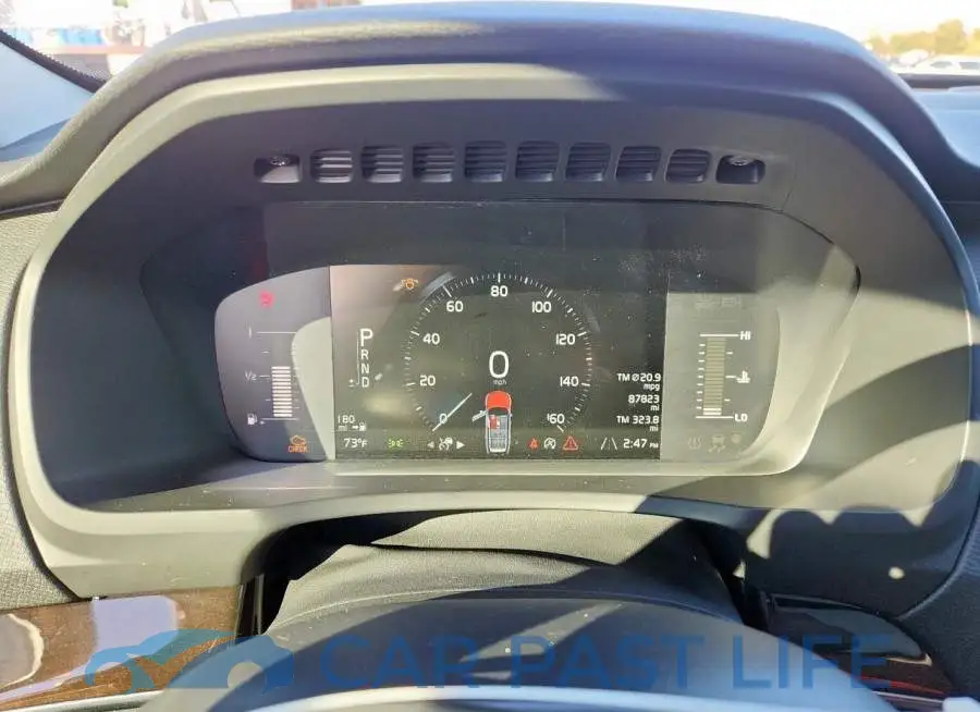 YV4102PK2K1506592# 9