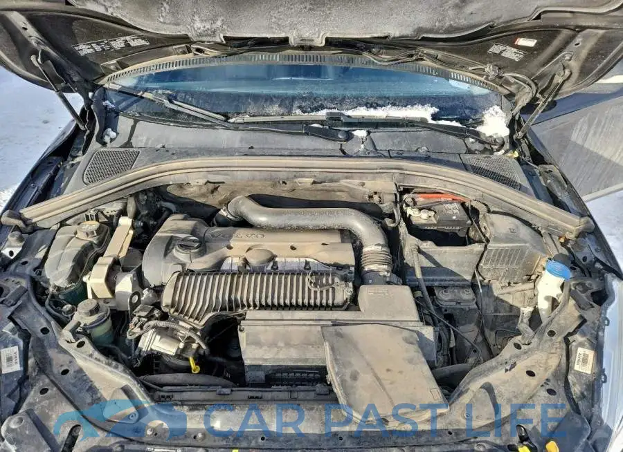 YV4612RK5G2893916# 12