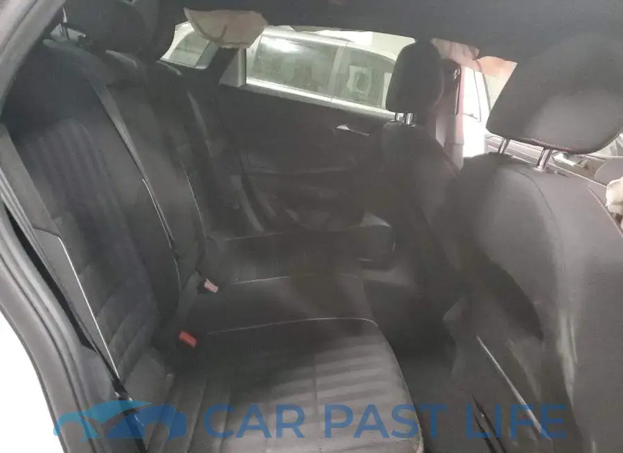 3VW5T7BU4KM169862# 10