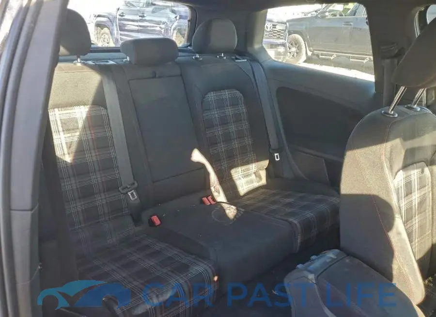 3VWYT7AU8GM021686# 10