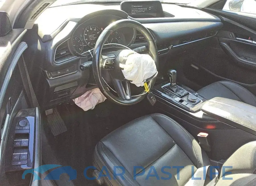 3MVDMBBM2RM679599# 8
