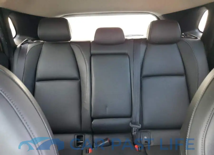 3MVDMBBM2RM679599# 10