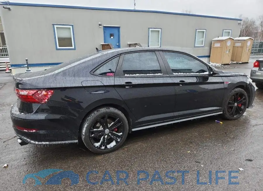 3VW5T7BU8LM051296# 3