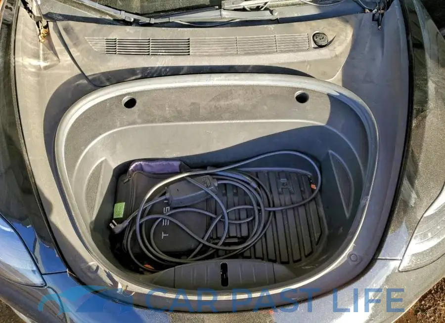 5YJ3E1EA5NF184835# 11