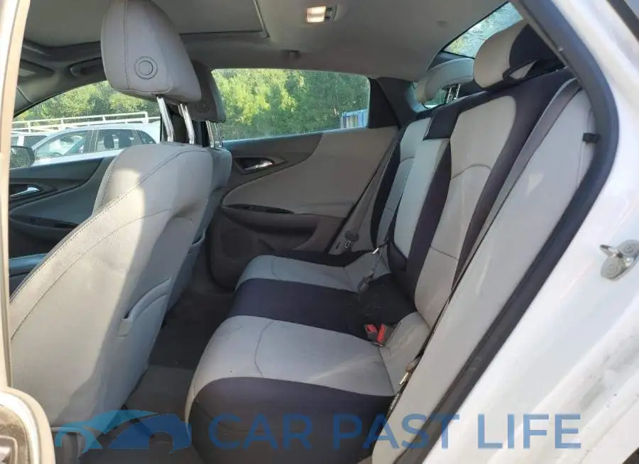 1G1ZD5ST6JF137371# 10