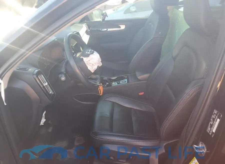 YV4162UK9N2758454# 7
