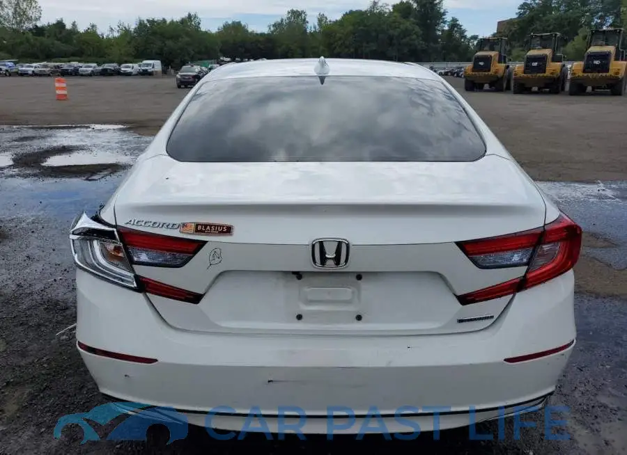 1HGCV3F55KA015871# 6