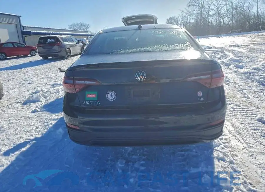 3VW7M7BU5NM032455# 6