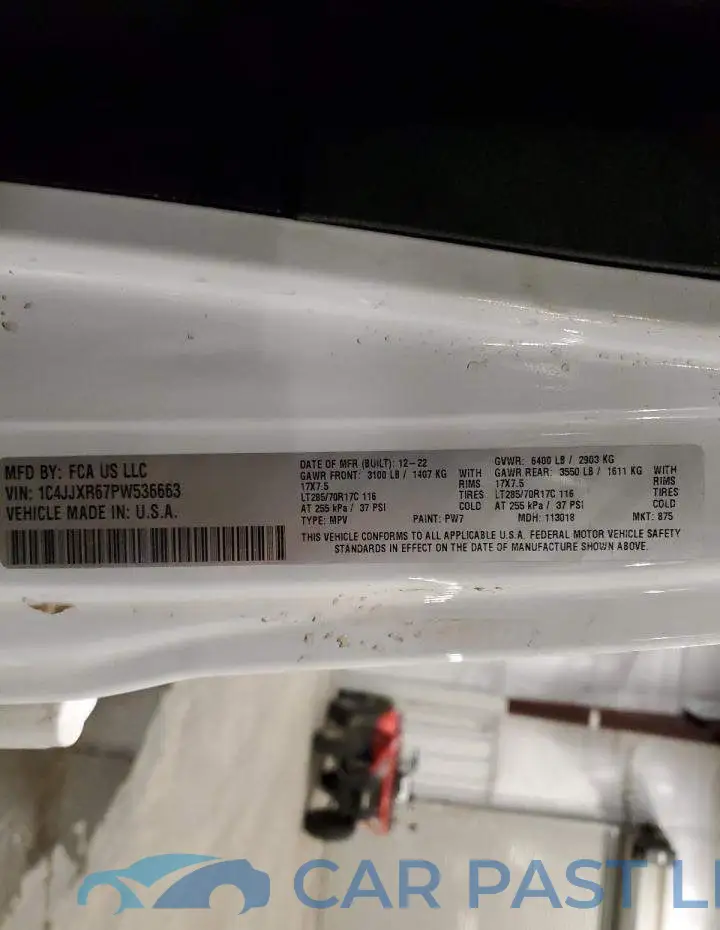 1C4JJXR67PW536663# 13