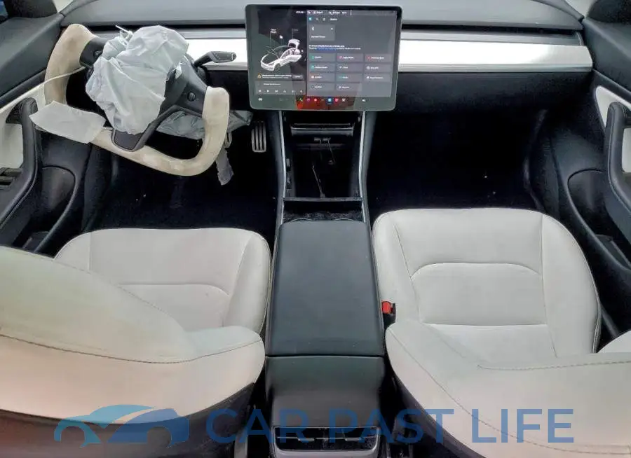 5YJ3E1EC5LF642033# 8