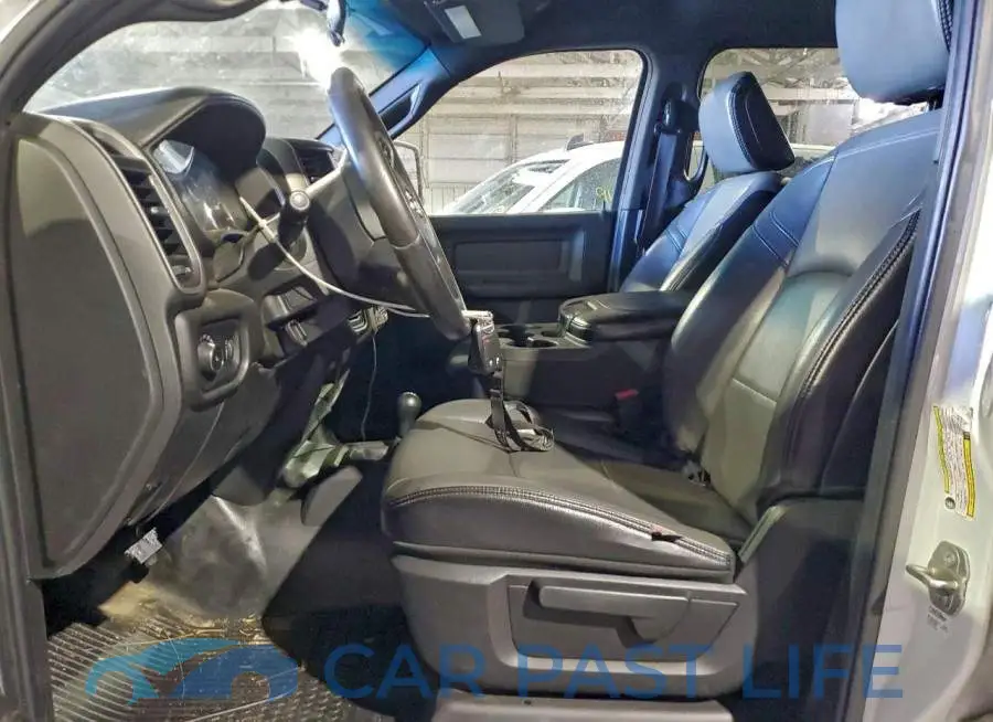 3C63RRGL6PG501298# 7