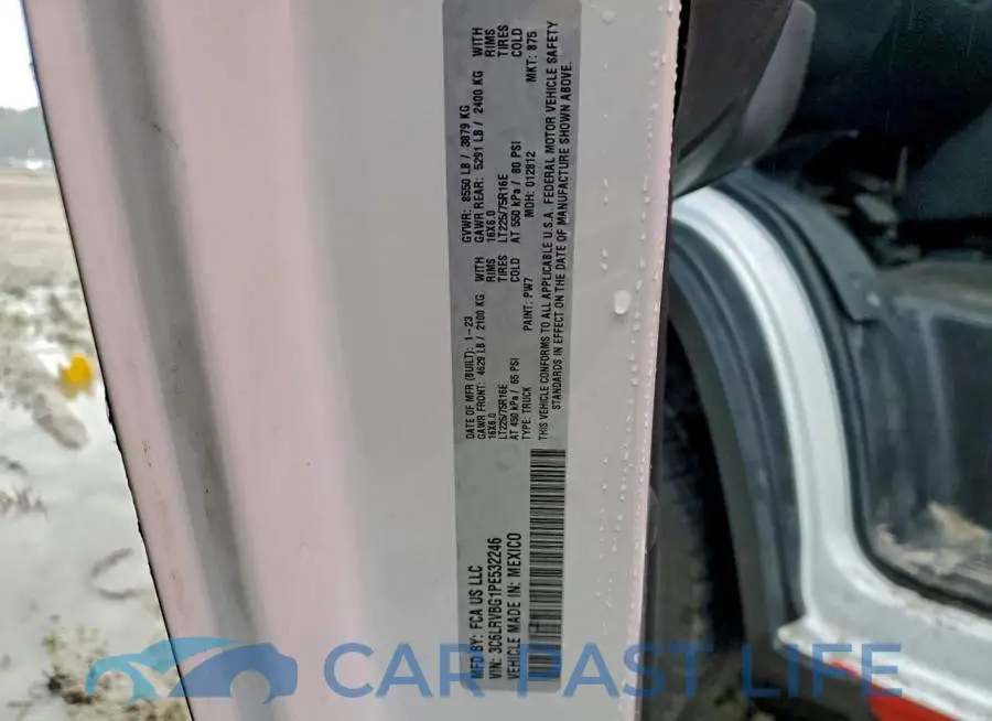 3C6LRVBG1PE532246# 12