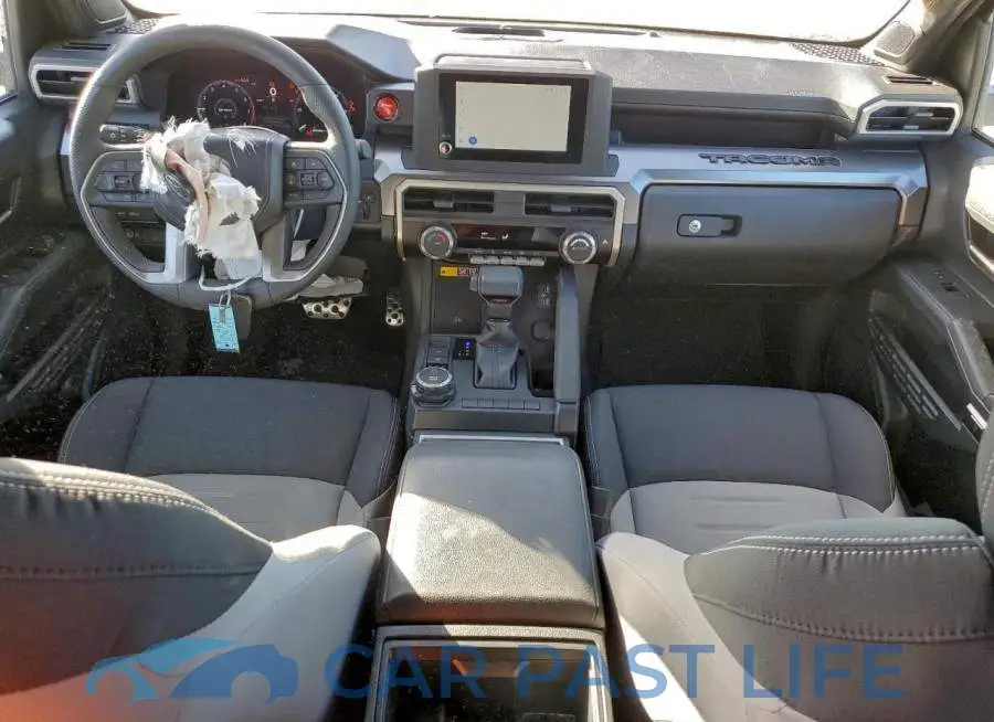 3TMLB5JN2RM068230# 8