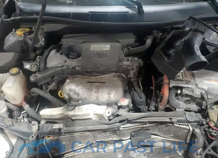 4T1BD1FK6GU196469# 11
