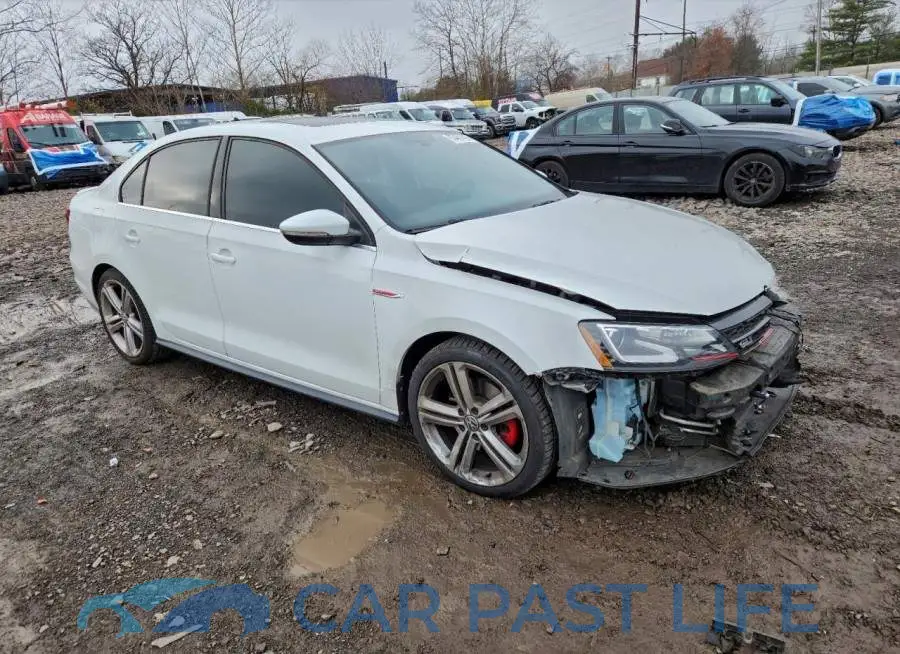 3VW4T7AJ0GM255809# 4