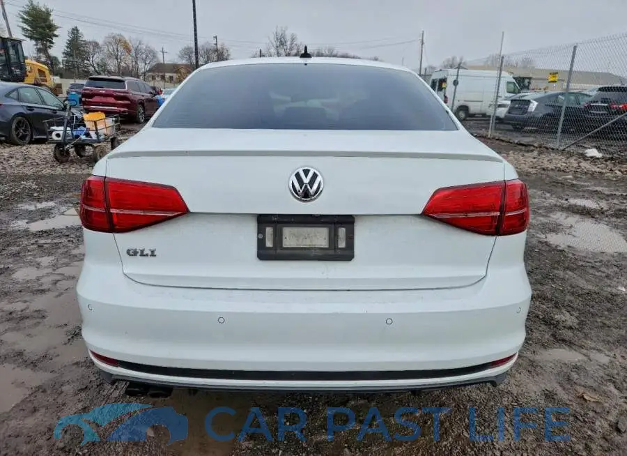 3VW4T7AJ0GM255809# 6