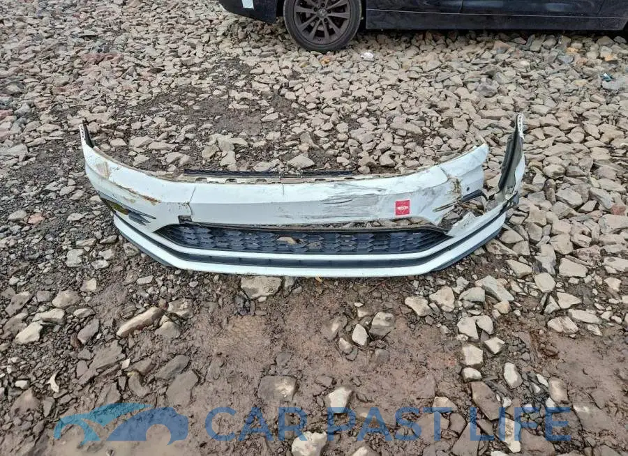 3VW4T7AJ0GM255809# 12