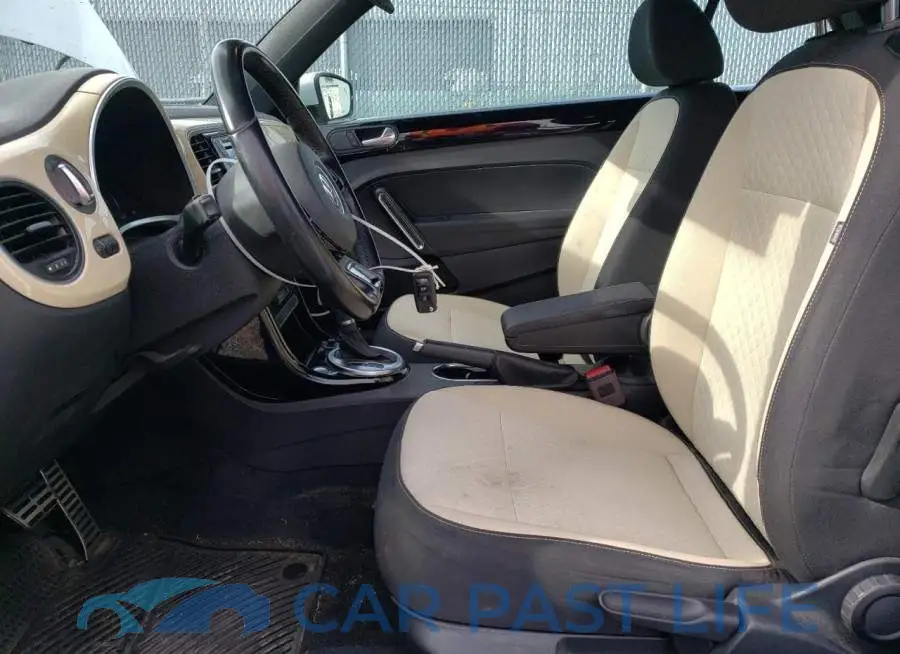 3VW5DAAT8KM503202# 7