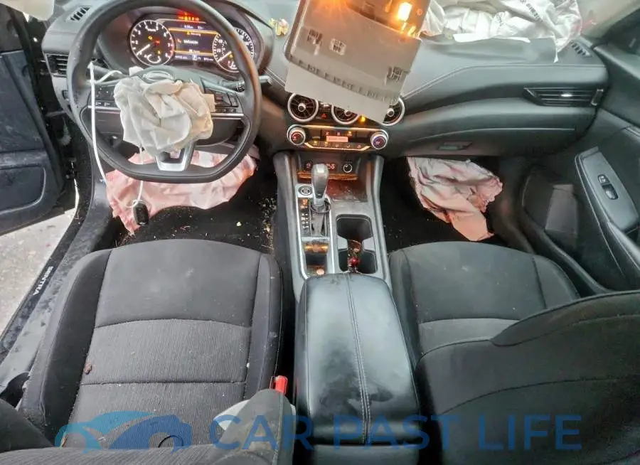 3N1AB8CV2SY213385# 8