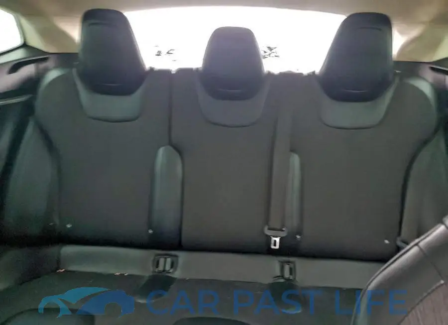 5YJSA1E28GF133820# 10