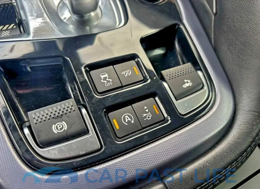 SAJDD5GX0LCK69156# 13