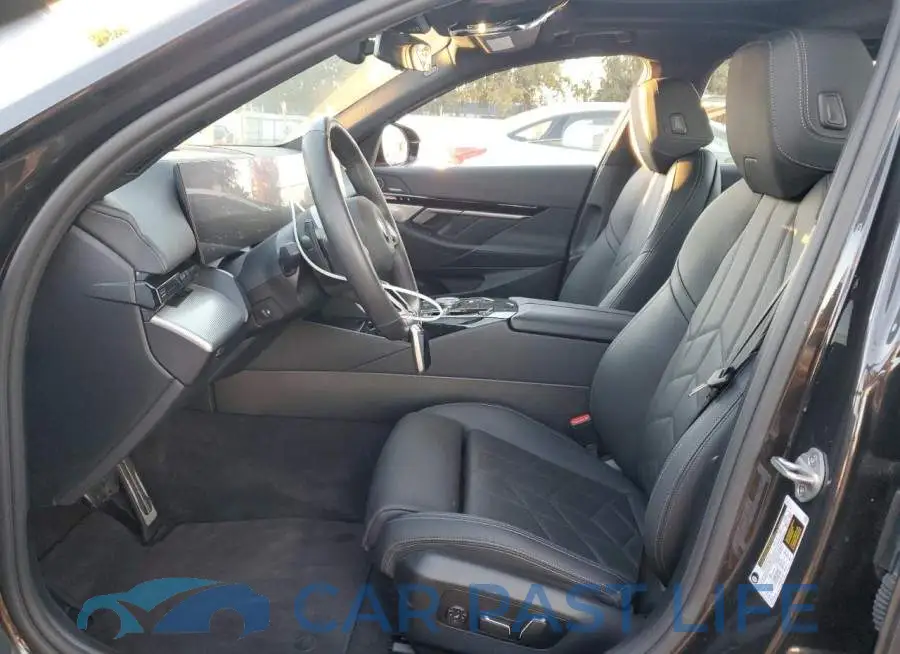 WBA43FJ06RCR97041# 7