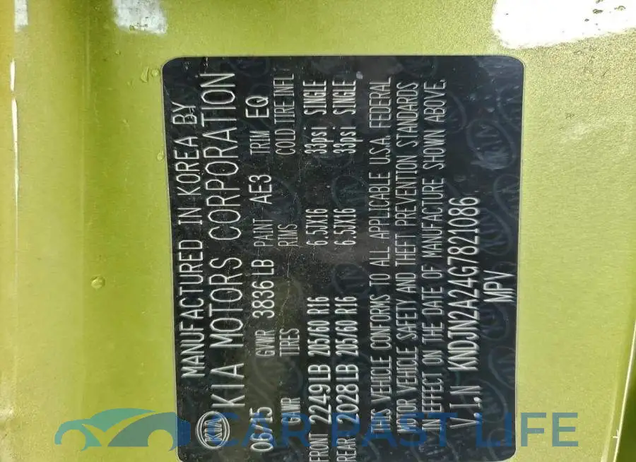 KNDJN2A24G7821086# 13