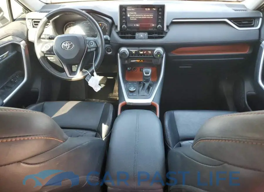 2T3J1RFV4MW175071# 8