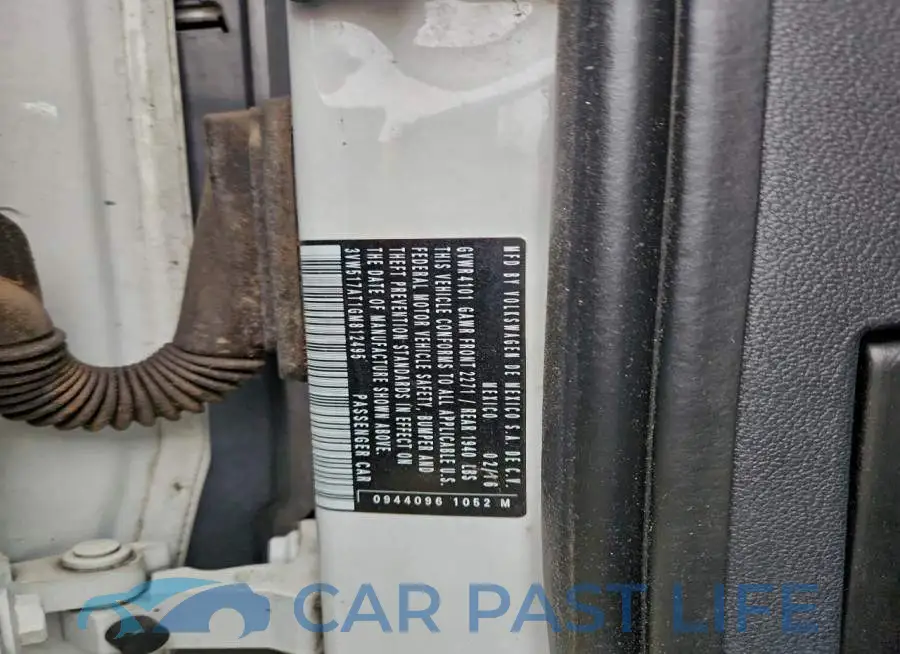 3VW517AT1GM812495# 12