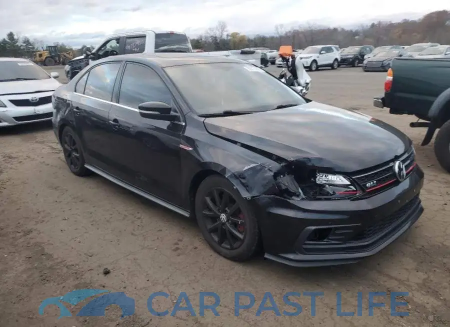 3VW5T7AJ7GM384831# 4