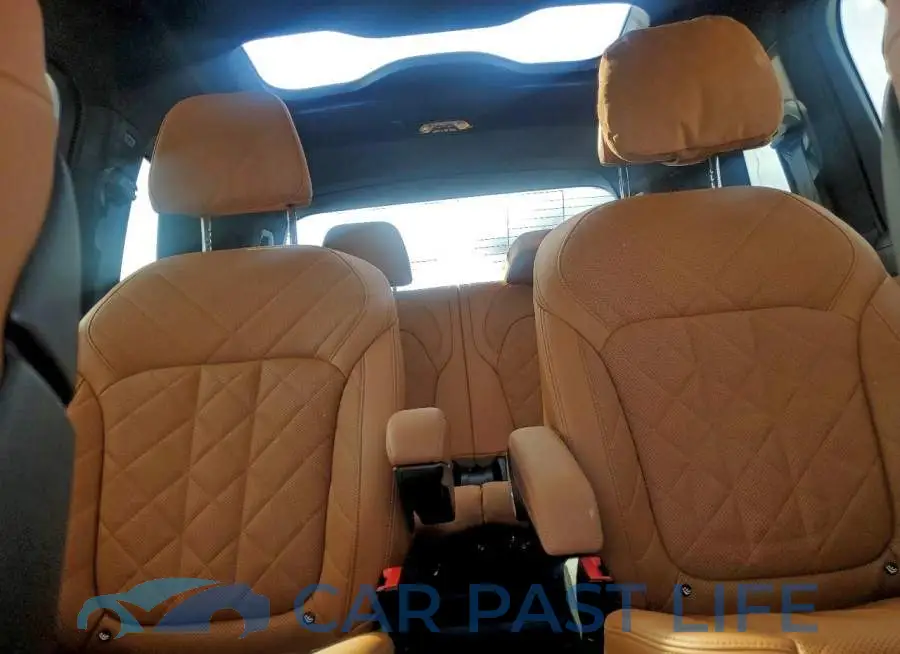 5UX23EM05P9R00100# 10