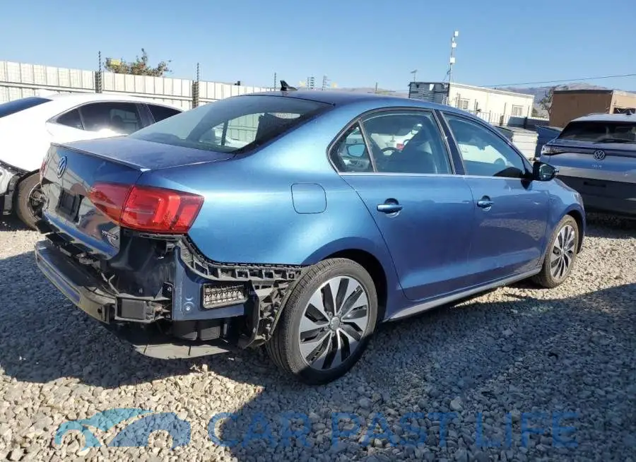 3VW637AJ8GM417565# 3