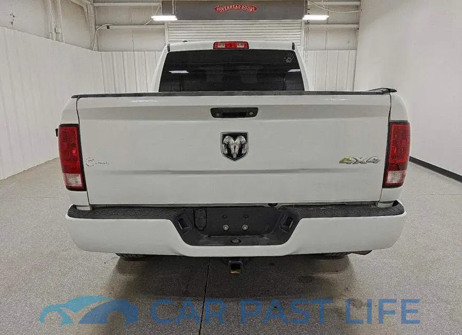 1C6RR7FG7JS199992# 6
