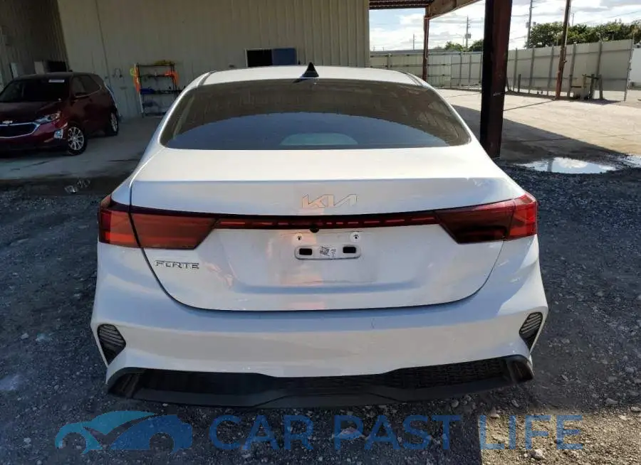 3KPF24AD0RE707245# 6