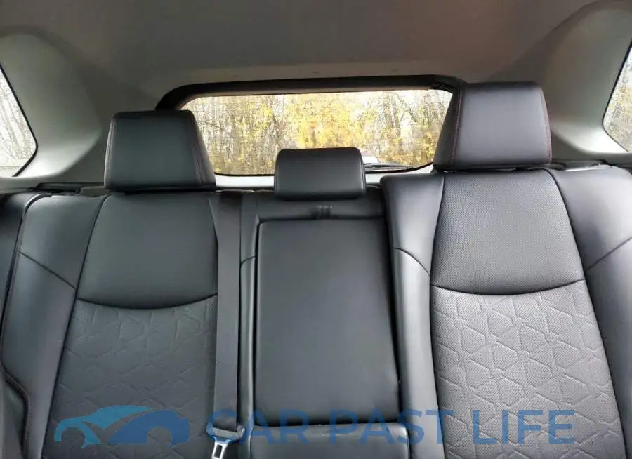 2T3J1RFV2LC125379# 10