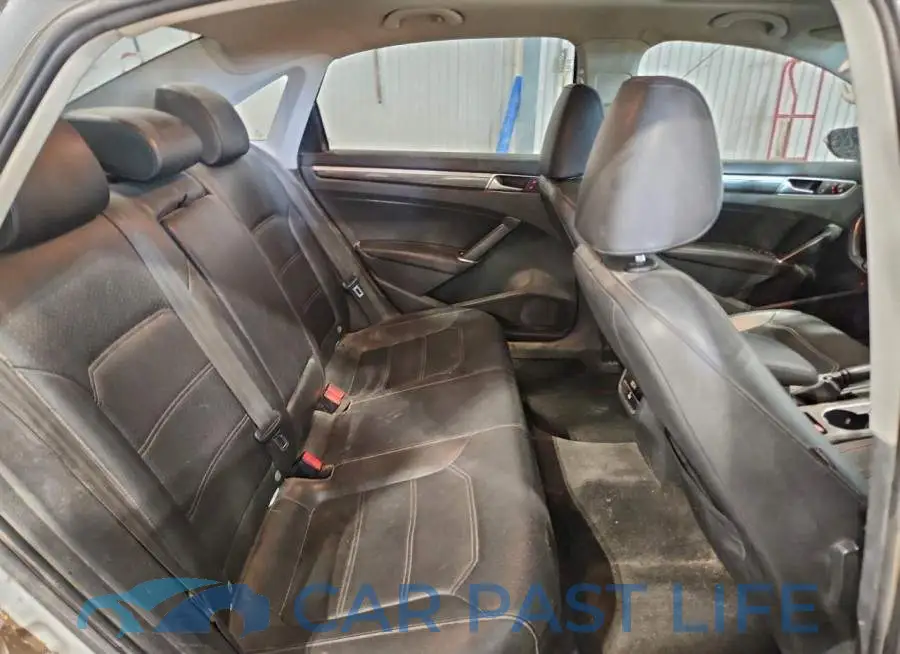 1VWBT7A31GC032379# 10