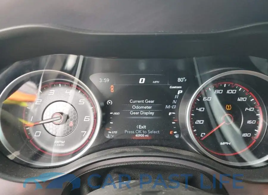2C3CDXGJ0LH131104# 9