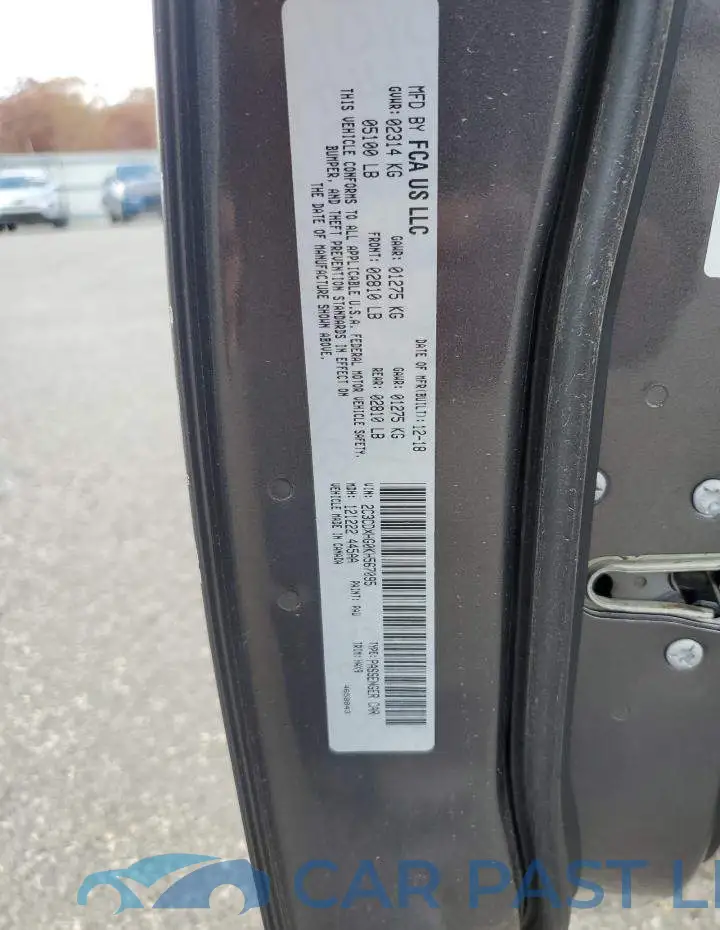 2C3CDXHG0KH567095# 12