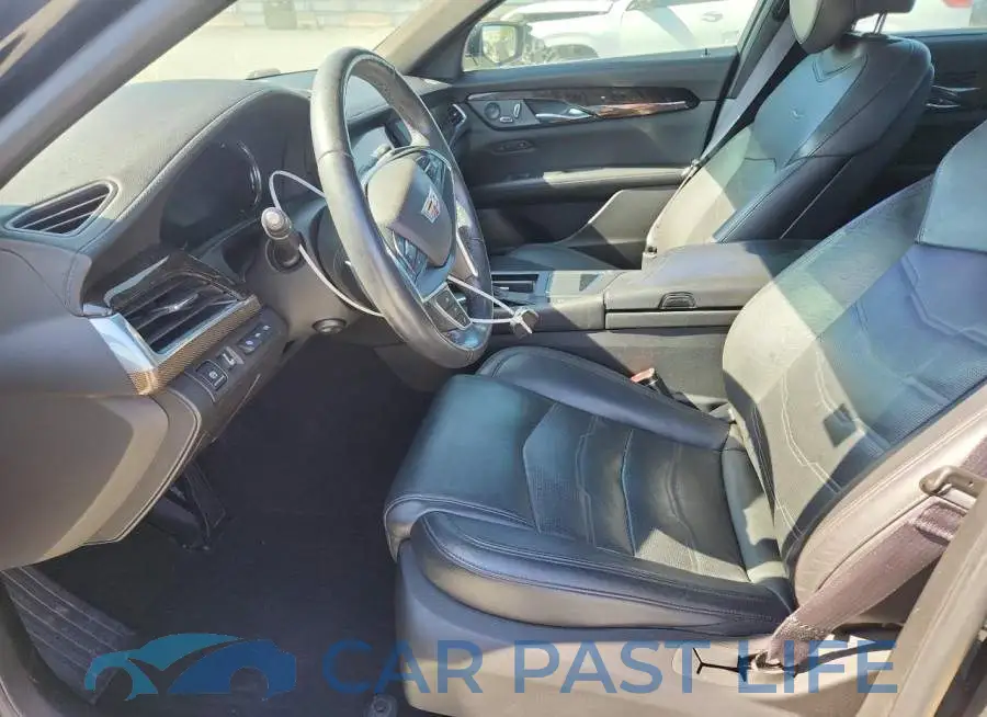 1G6KF5RS5GU150748# 7