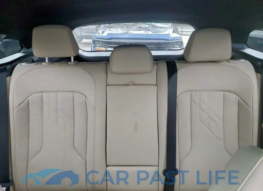 5UX53GP09T9241405# 10
