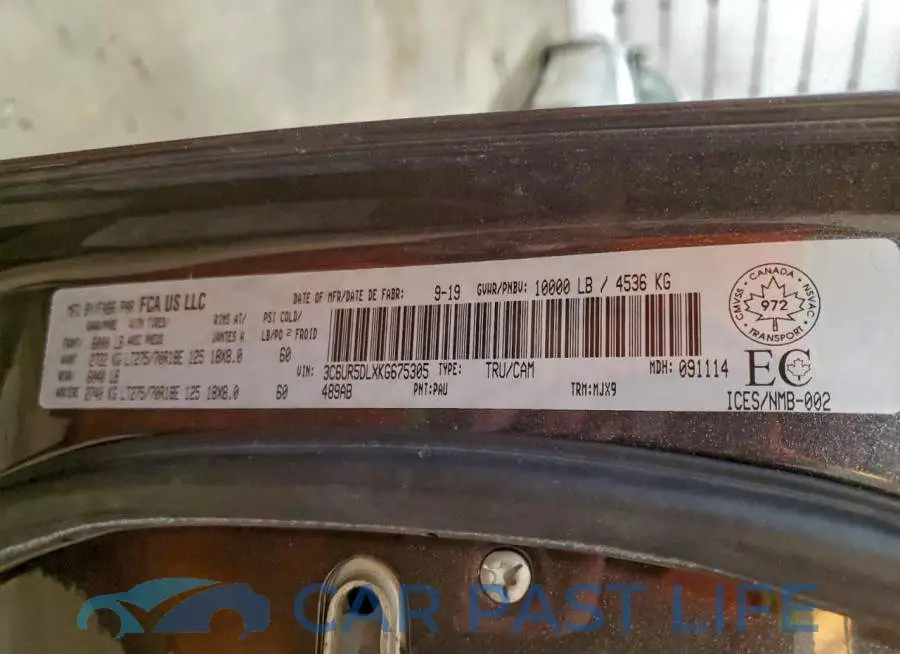 3C6UR5DLXKG675305# 12