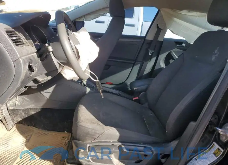 3VW267AJ2GM398131# 7