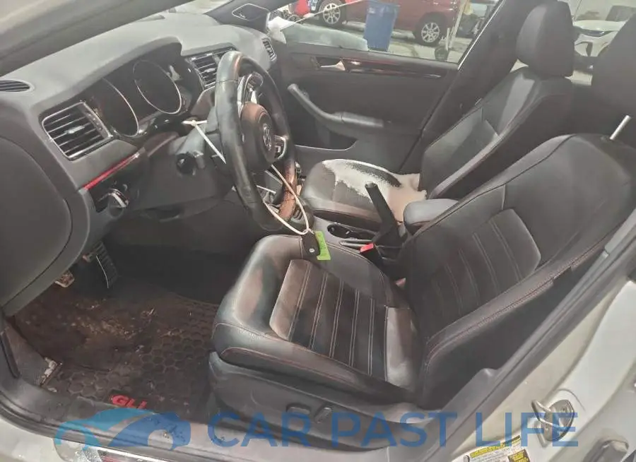 3VW5S7AJ8GM389149# 7