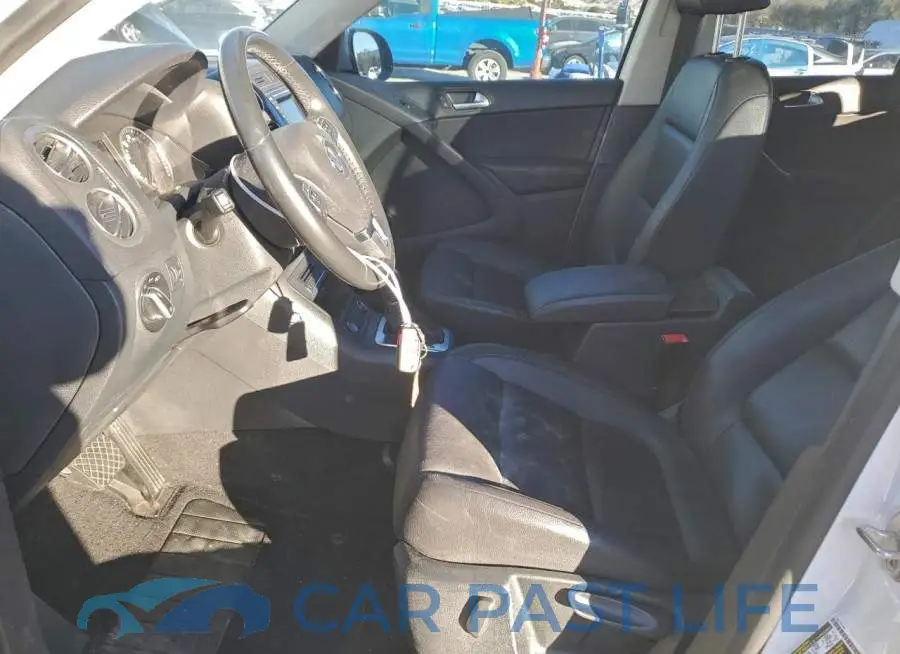 WVGAV7AX7GW515753# 7