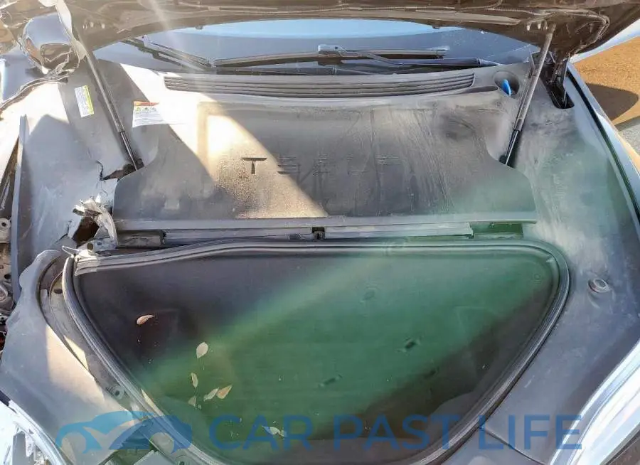 5YJSA1E46GF161472# 11