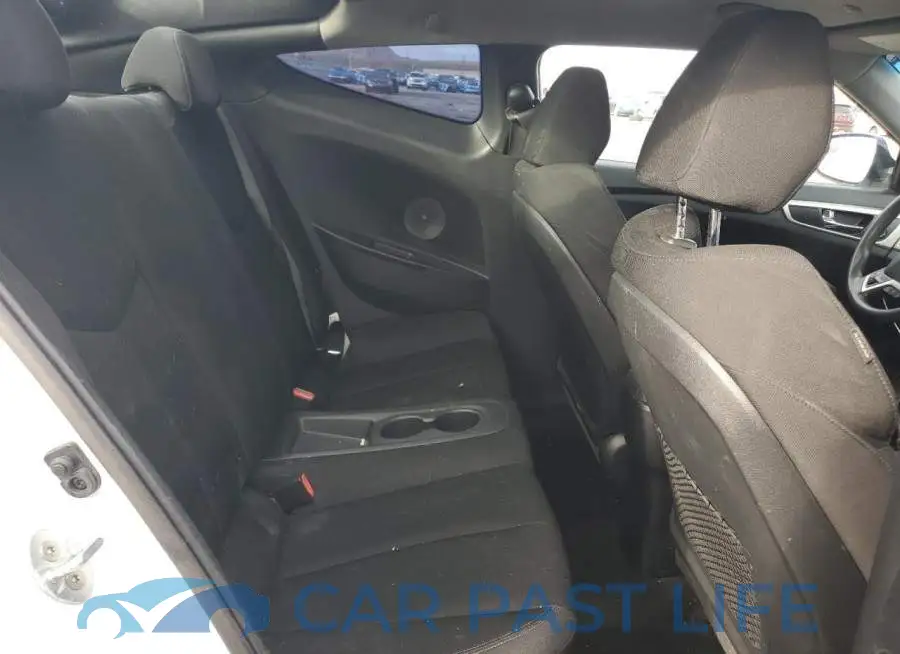 KMHTC6AD6GU283589# 10