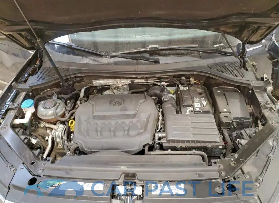 3VV4B7AX4KM016929# 12
