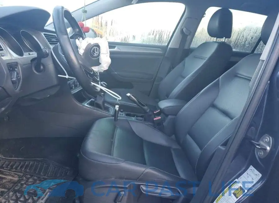 3VW117AU1GM040989# 7